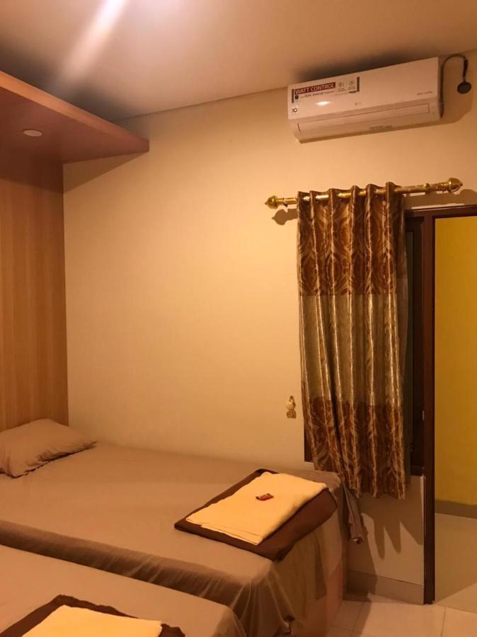 Hotel Kangen Yogya Malioboro Mitra Reddoorz 2*